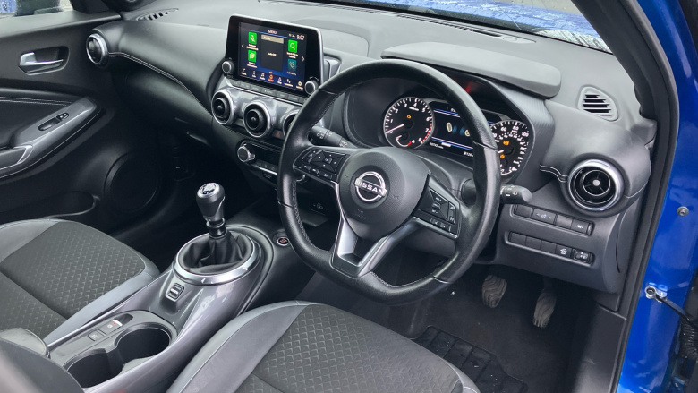 Nissan Juke 1.0 DiG-T 114 N-Connecta 5dr Petrol Hatchback